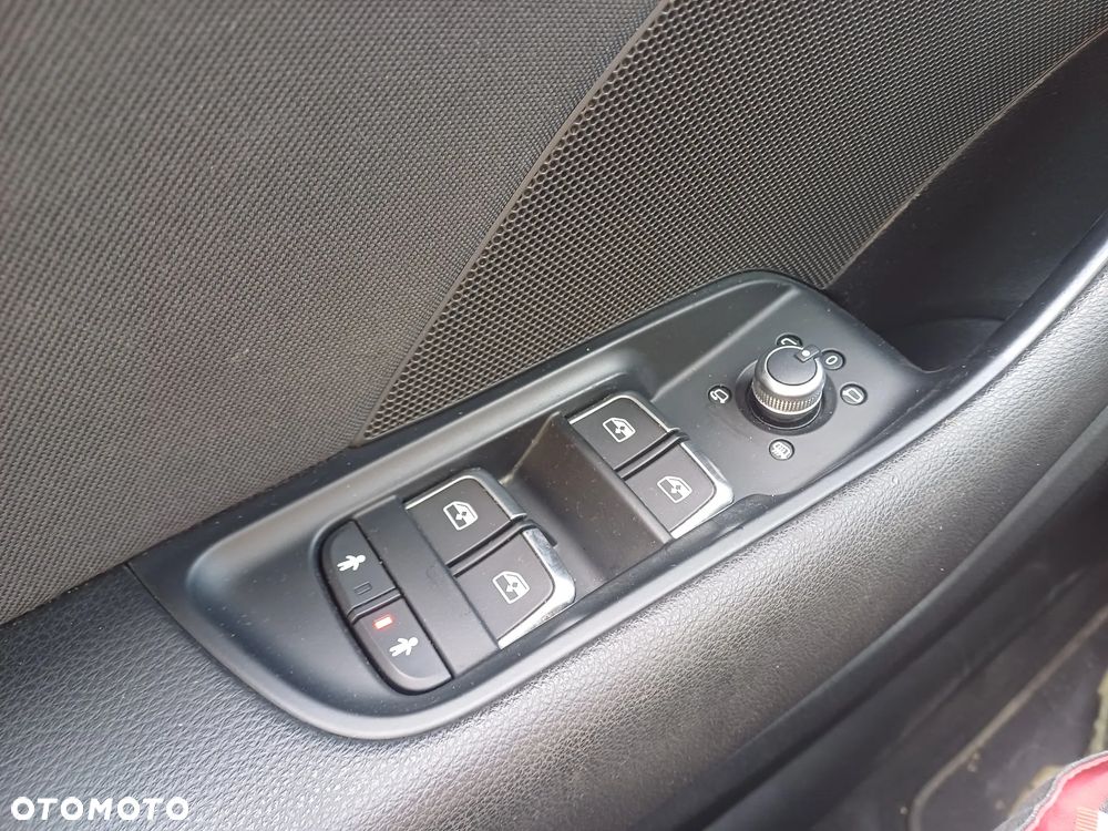 Audi A3 Sportback 35 TFSI - 23