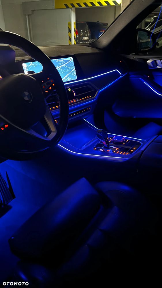 BMW X5 xDrive40i - 21