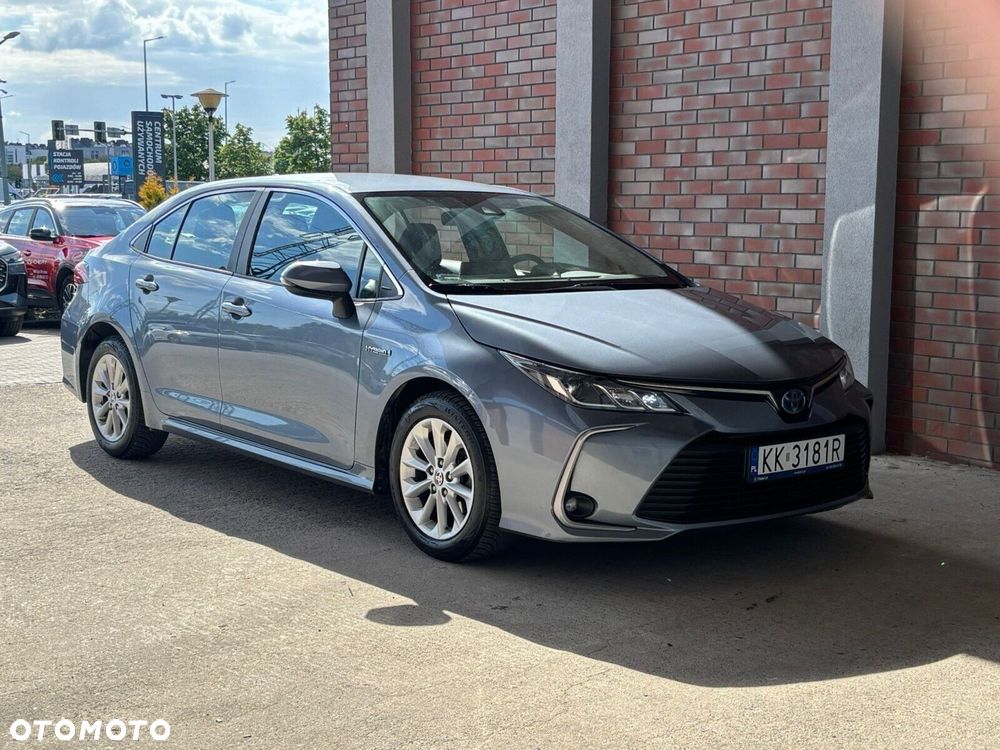 Toyota Corolla - 3