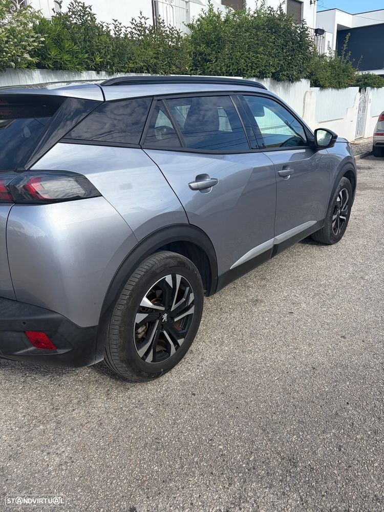 Peugeot e-2008 54 kWh Allure - 4