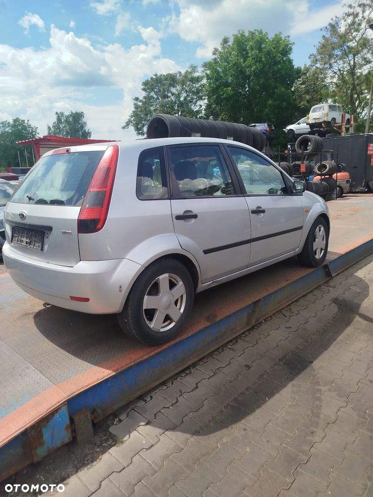 Ford Fiesta MK6 na części. - 9