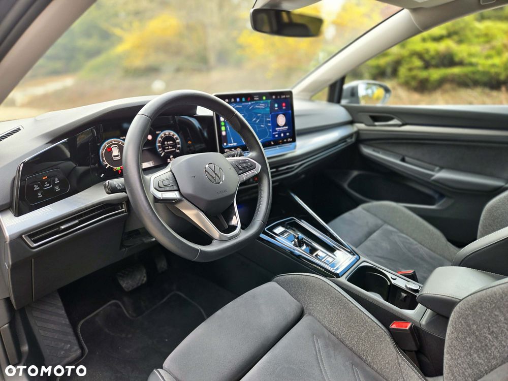 Volkswagen Golf 1.5 eTSI mHEV Style DSG - 18