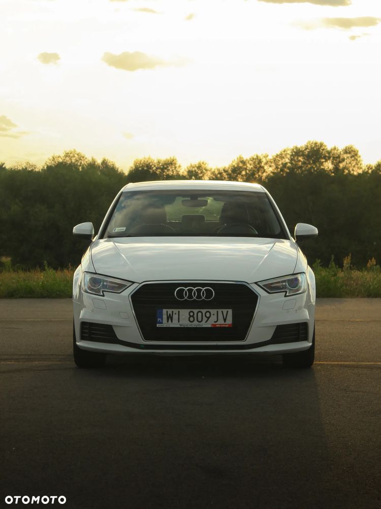 Audi A3 Sportback 35 TFSI S tronic - 19