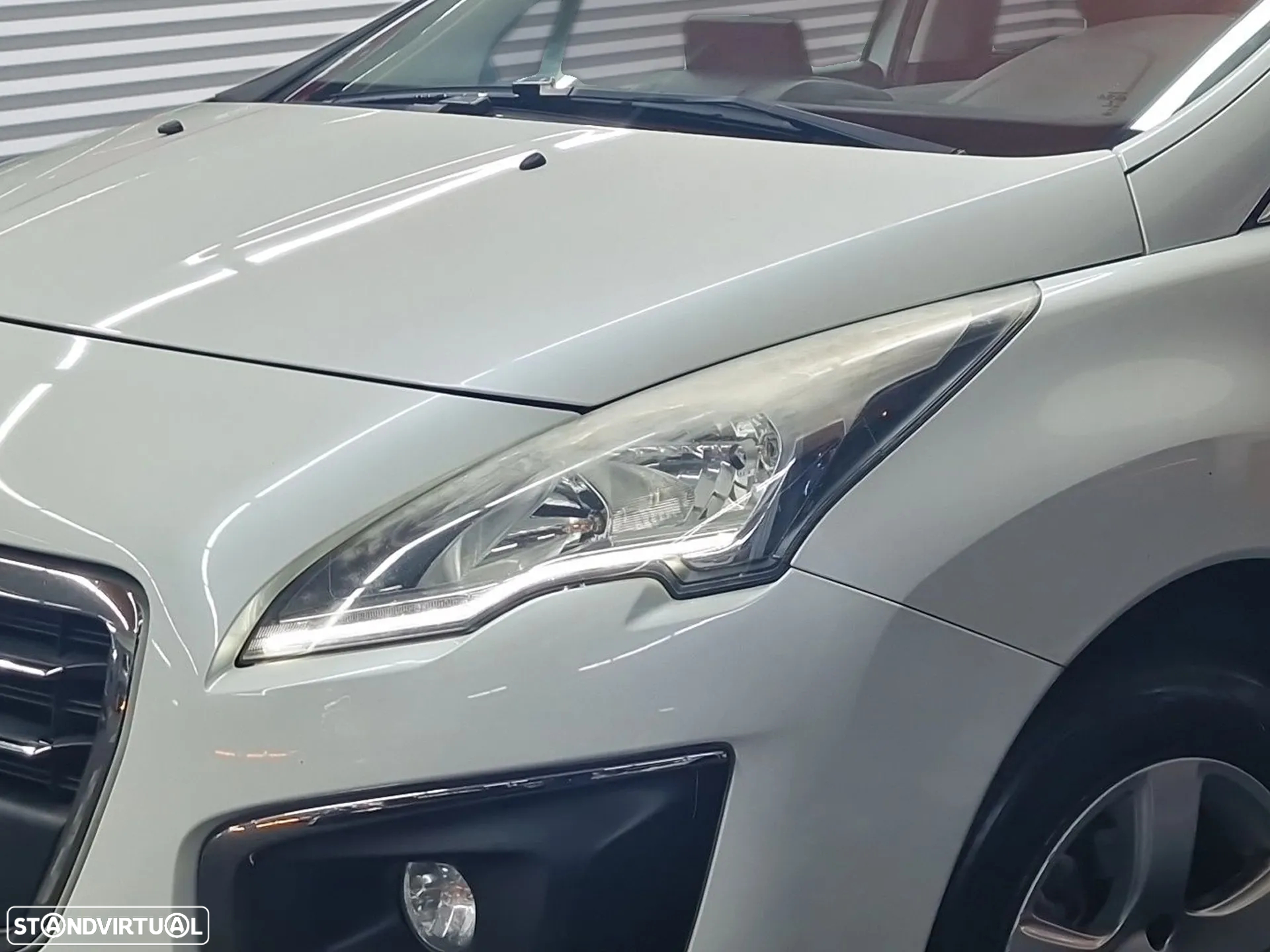 Peugeot 3008 BlueHDi 120 EAT6 Stop & Start Active - 4