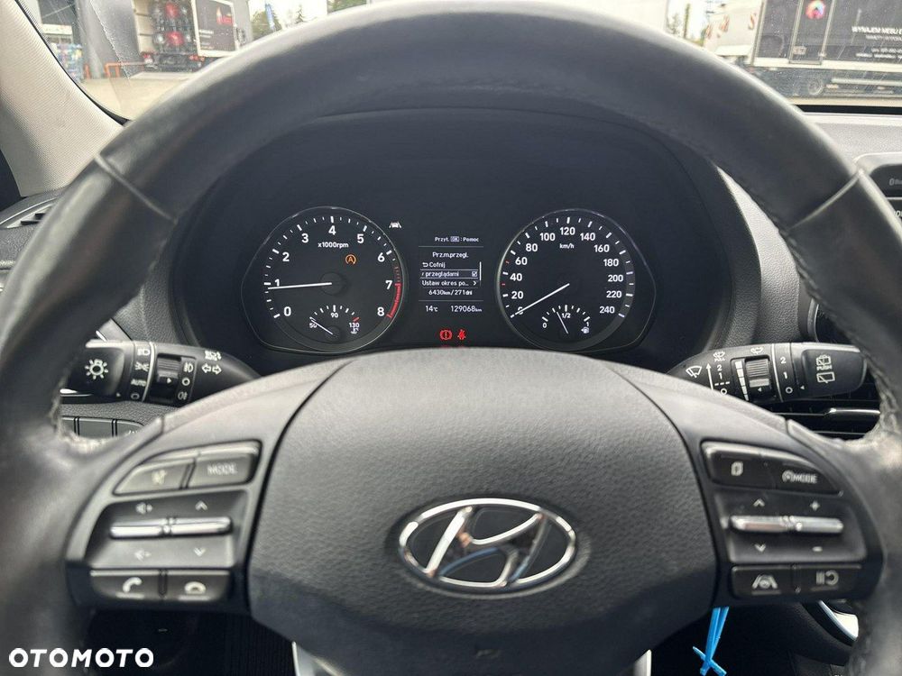 Hyundai i30 1.5 DPI Classic + - 19