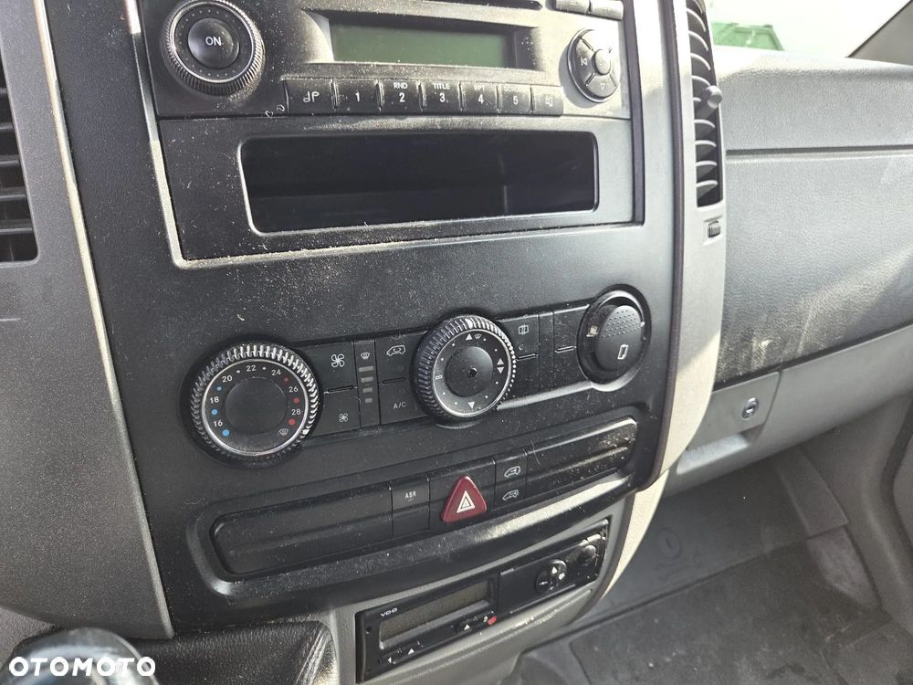 Mercedes-Benz sPRINTER - 7