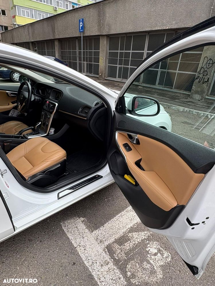 Volvo V40 D3 Geartronic Inscription - 7