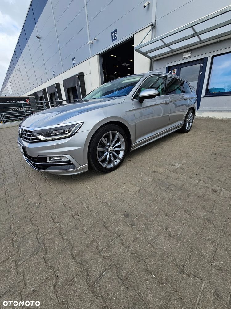 Volkswagen Passat 1.6 TDI SCR DSG Conceptline - 15