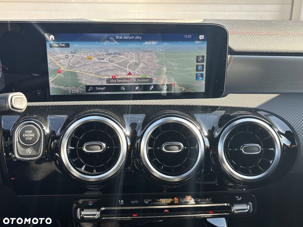 Mercedes-Benz CLA - 26