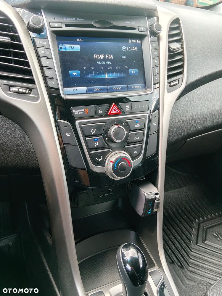 Hyundai i30 1.6 D Classic + DCT - 27