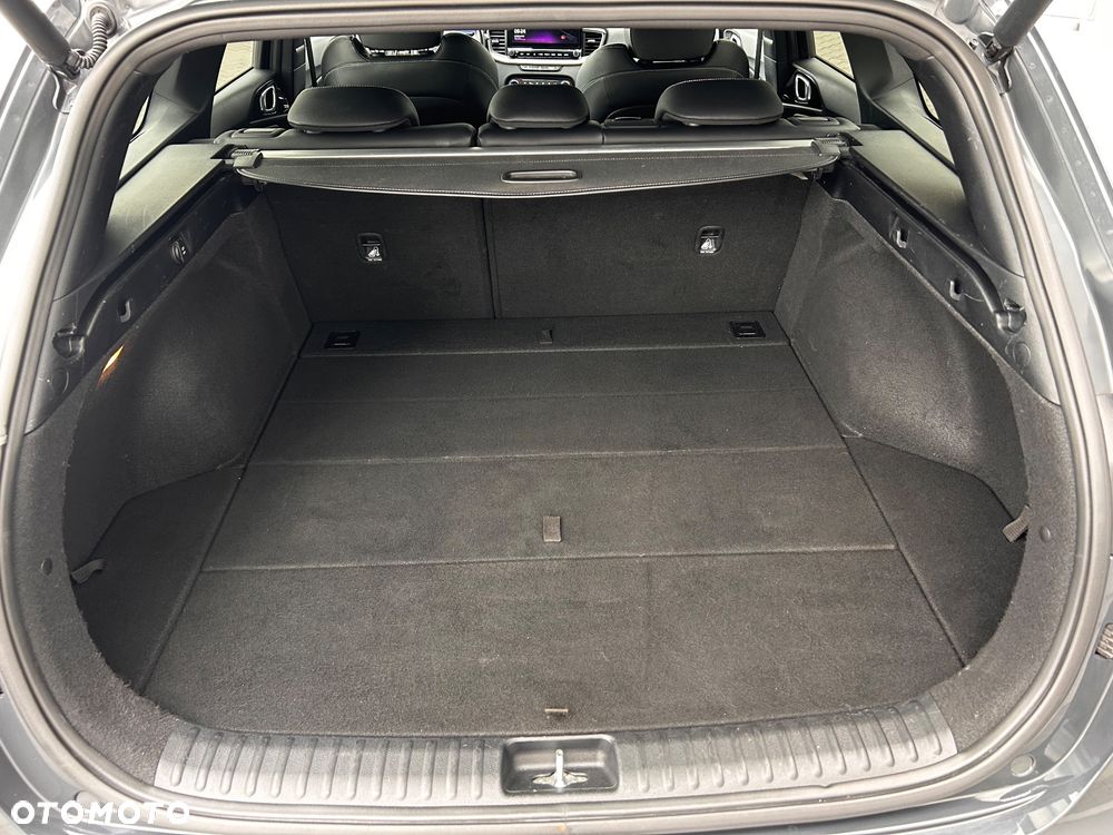 Kia Ceed 1.5 T-GDI GT-Line DCT - 37