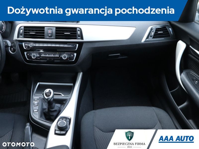 BMW Seria 1 - 10