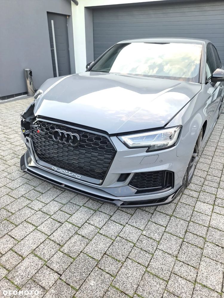 Audi RS3 Limousine TFSI quattro S tronic - 10