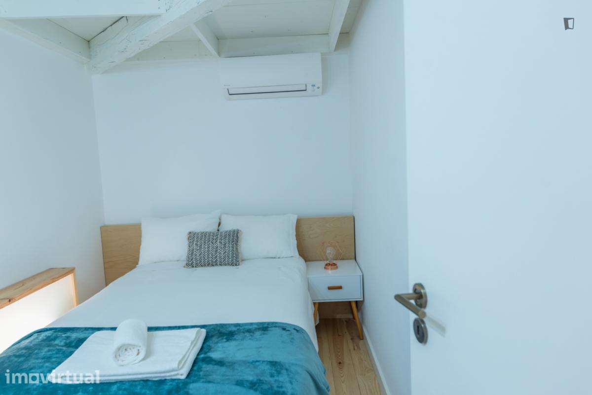 Apartamento com 2 quartos - localizado em Montes Claros Coimbra - Grande imagem: 2/26