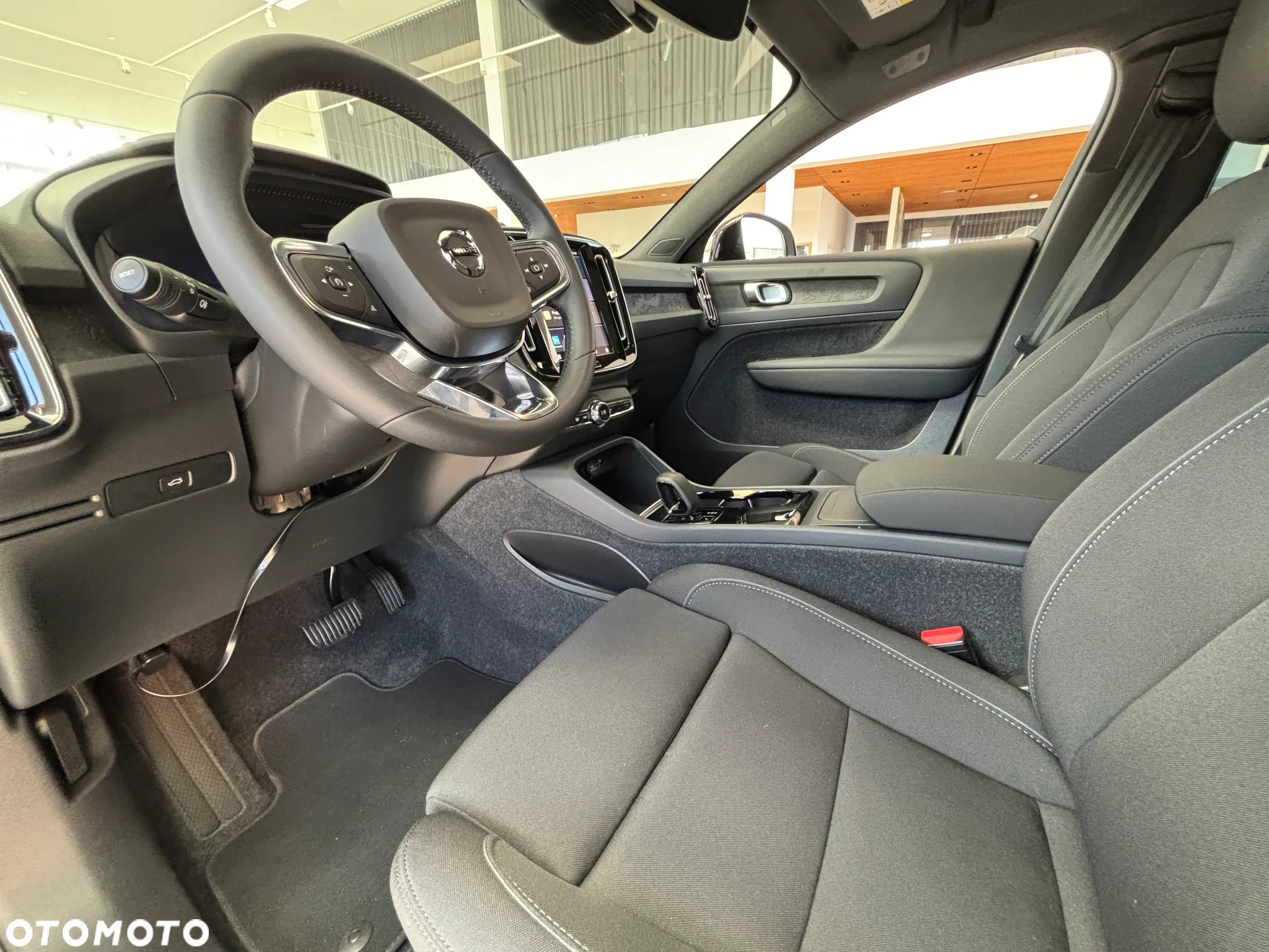 Volvo C40 Recharge Plus - 7