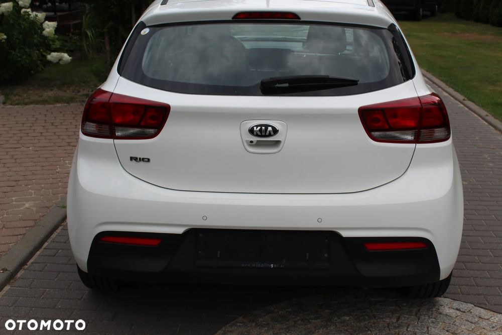 Kia Rio 1.2 Business Line - 3