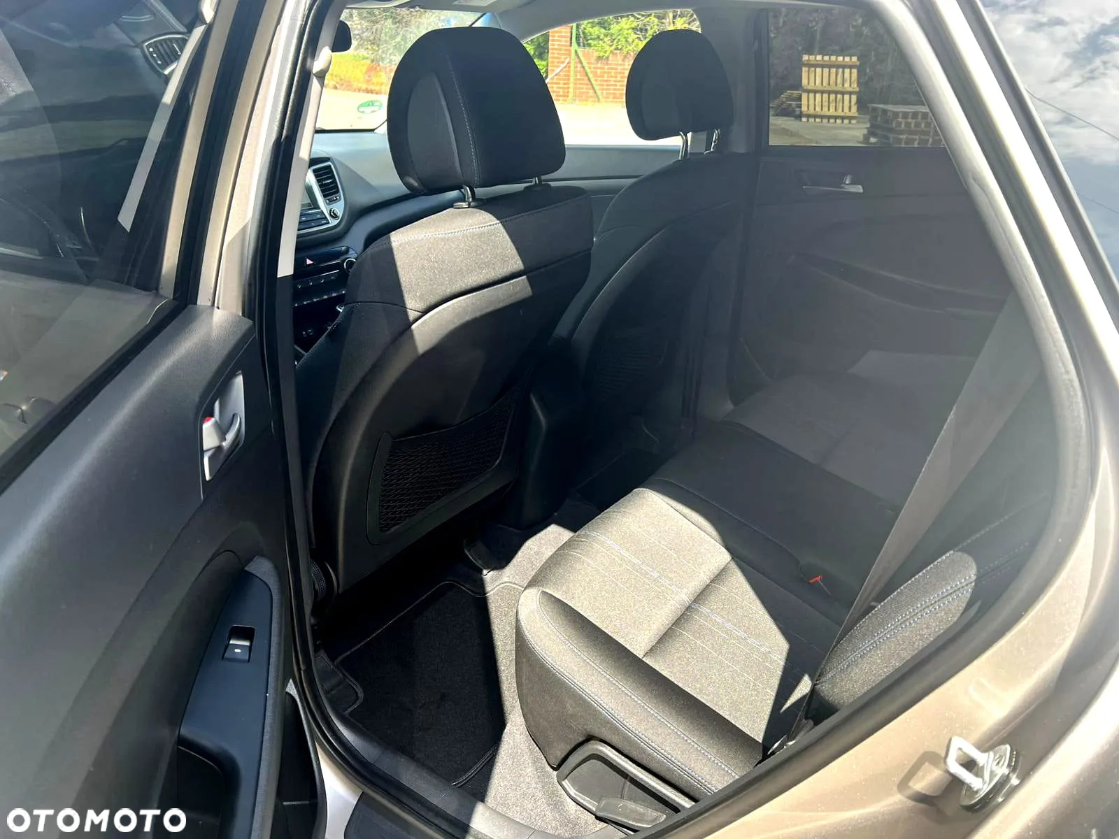Hyundai Tucson 1.6 GDi 2WD Trend - 8