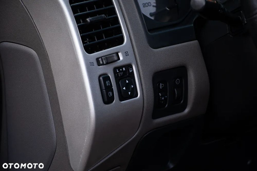 Mitsubishi Pajero 3.2 DI-D Automatik Dakar - 14