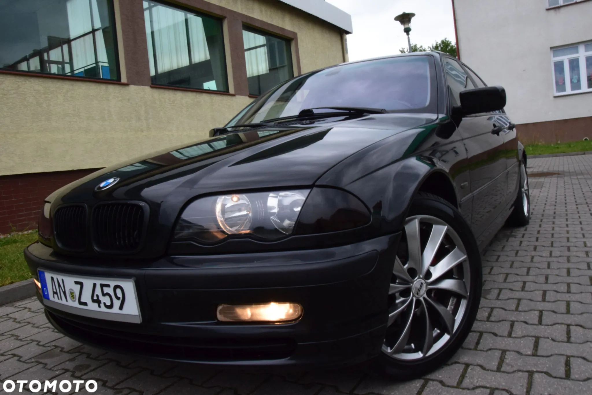 BMW Seria 3 320d - 35
