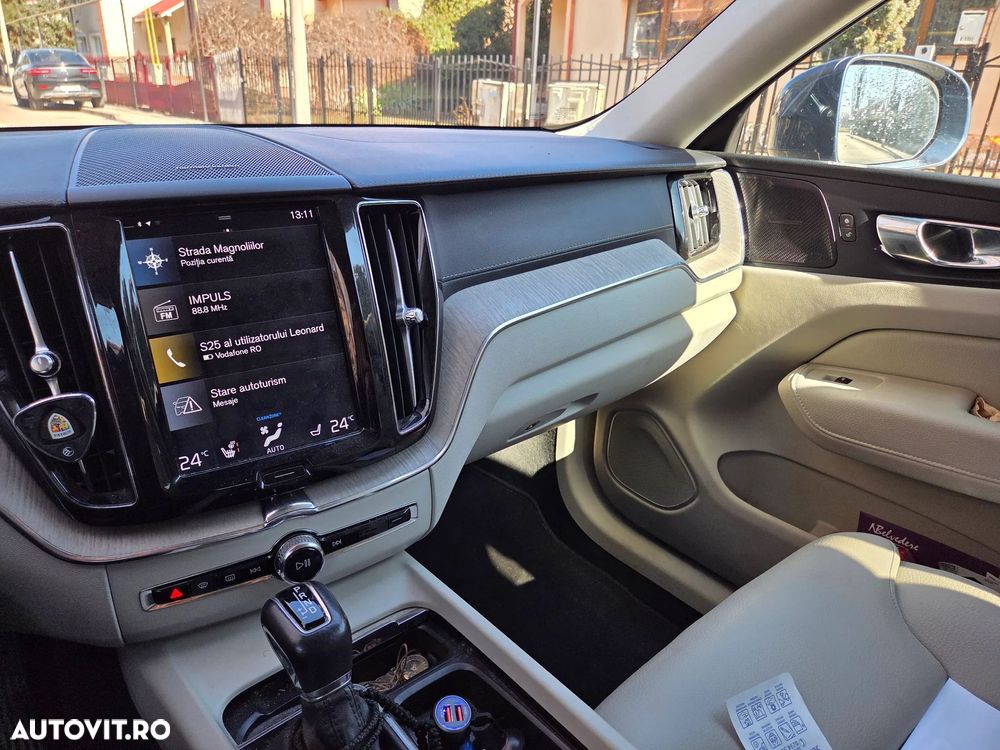 Volvo XC 60 T5 AWD Inscription - 14