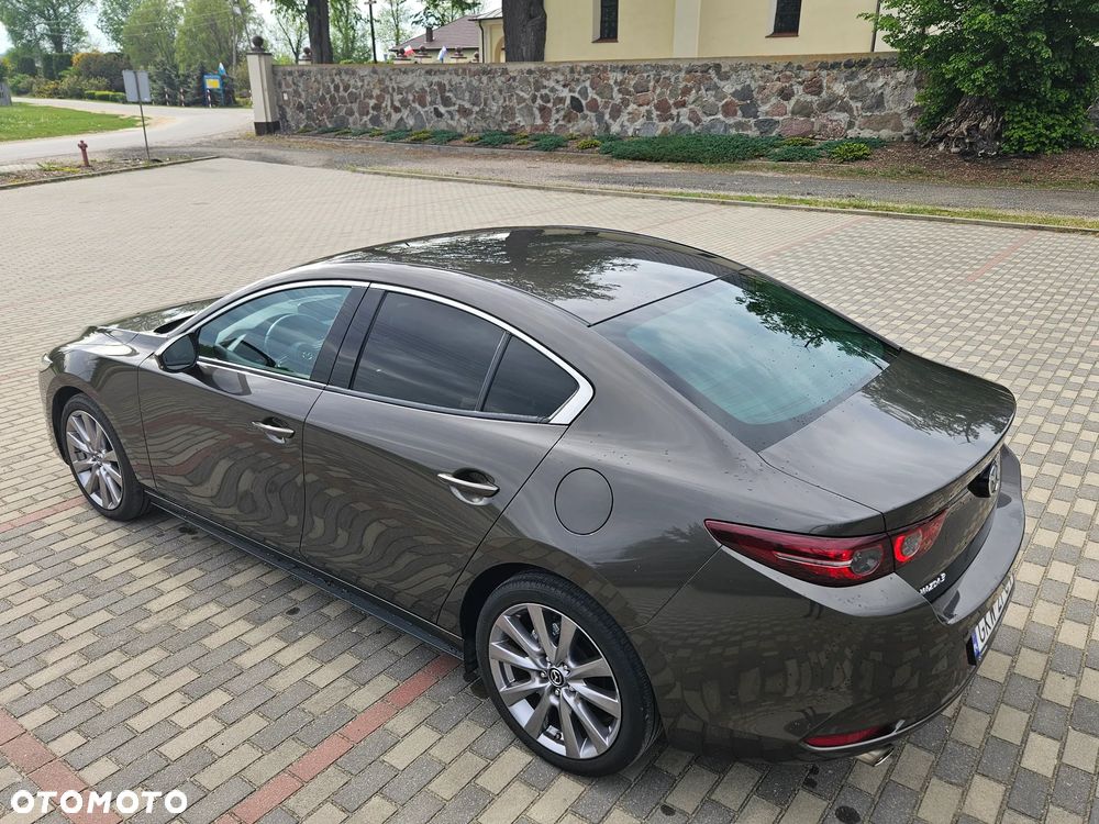 Mazda 3 2.0 mHEV Hikari - 12