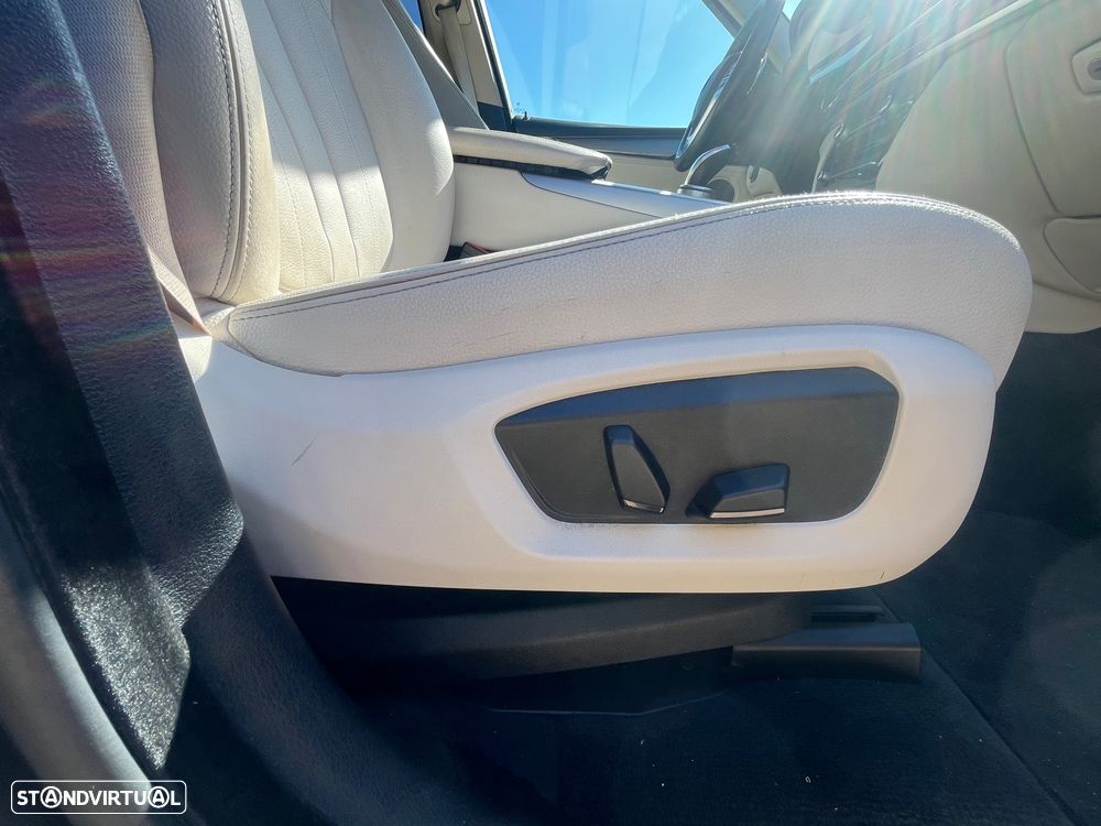 BMW X5 25 d sDrive Comfort 7L - 14