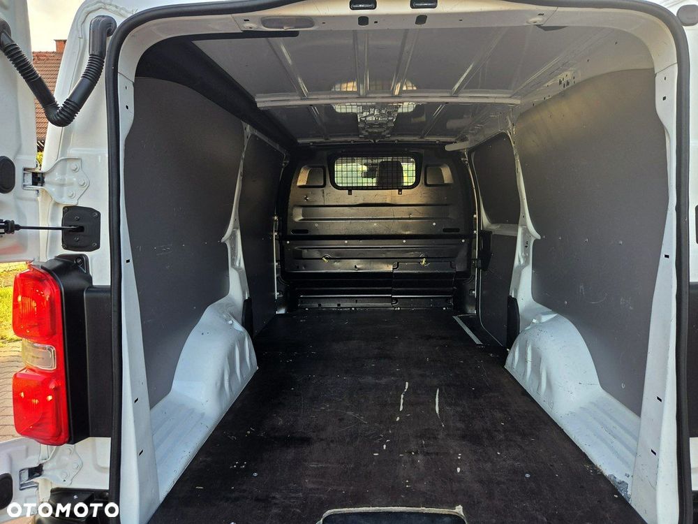 Toyota ProAce - 21