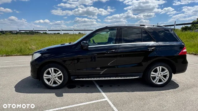 Mercedes-Benz ML 350 BlueTec 4-Matic - 3