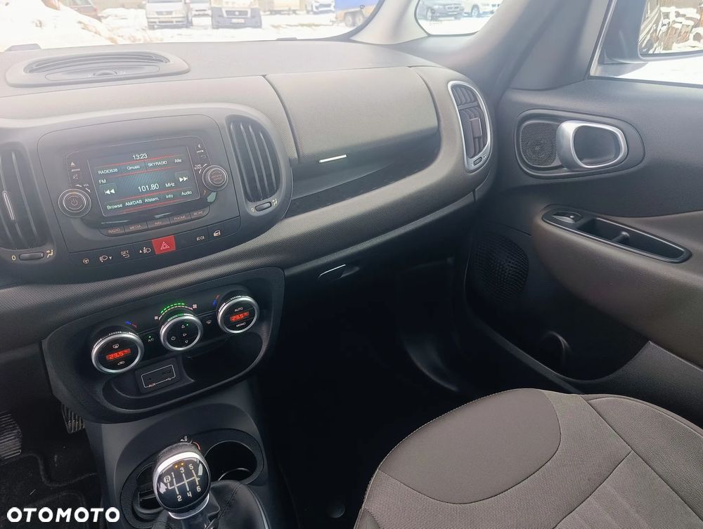 Fiat 500L Living 1.4 T-Jet 16V Pop-Star - 25