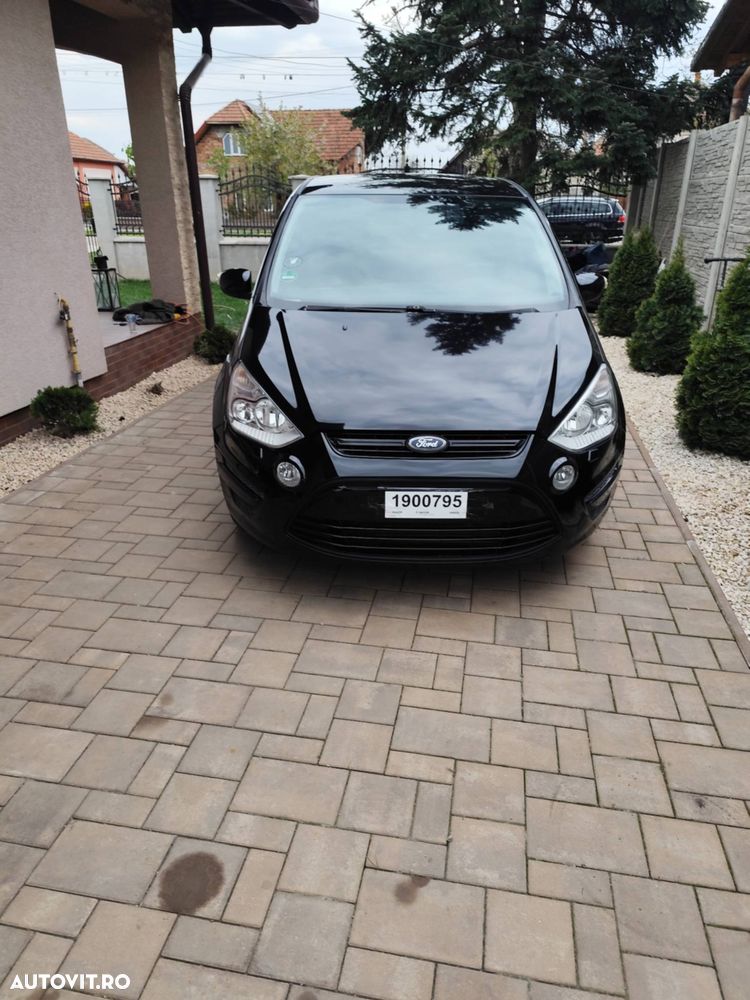 Ford S-Max - 1