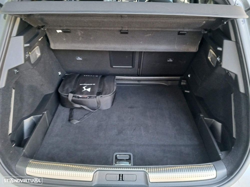 DS DS7 E-Tense Performance Line EAT8 - 33