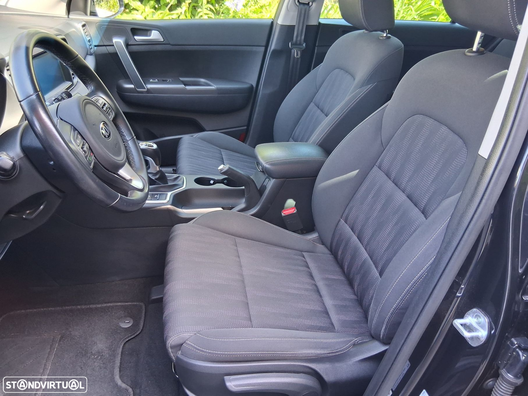 Kia Sportage 1.7 CRDI ISG Nav Line - 25