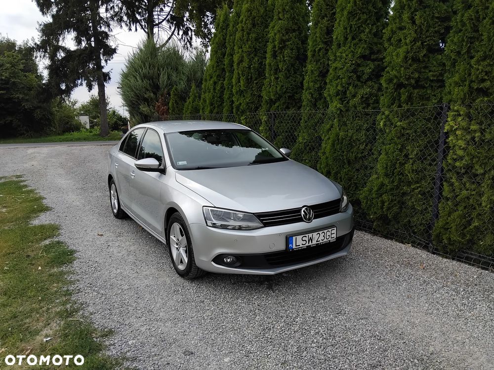 Volkswagen Jetta 1.4 TSI Comfortline - 4