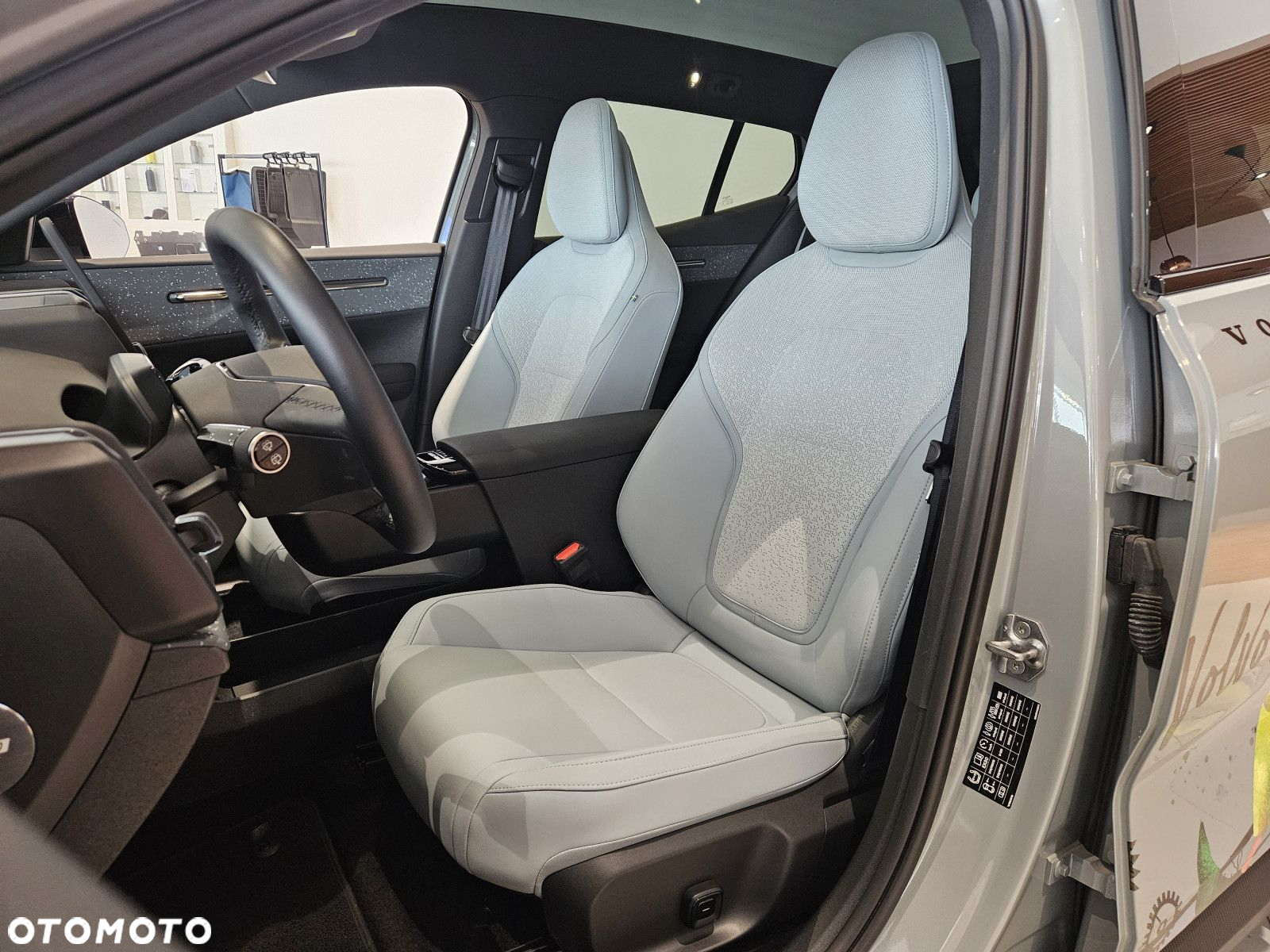 Volvo EX30 - 16