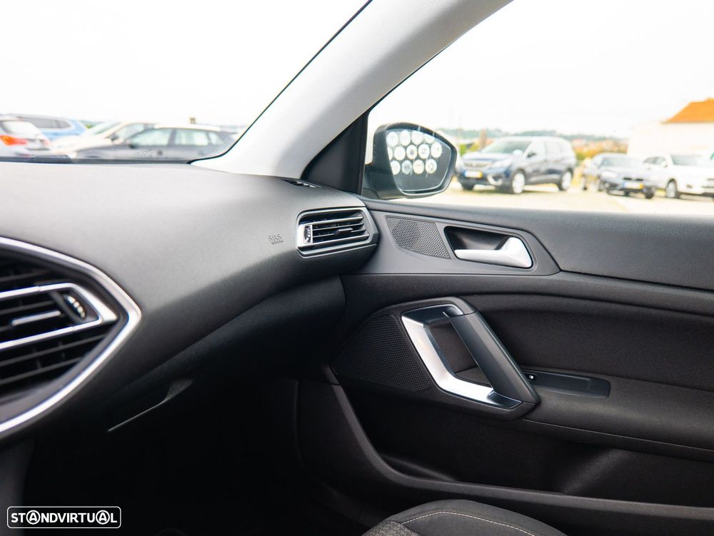 Peugeot 308 1.5 BlueHDi Business Line - 18