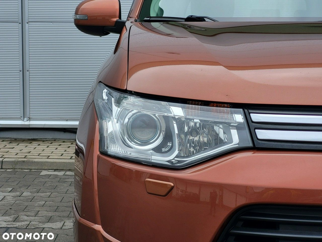 Mitsubishi Outlander - 5