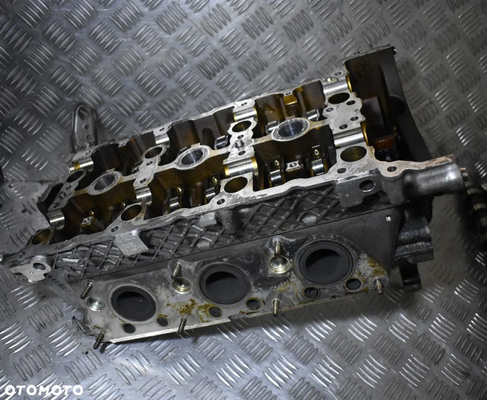 Mercedes 272 Głowica silnika 3.5 V6 2720162301