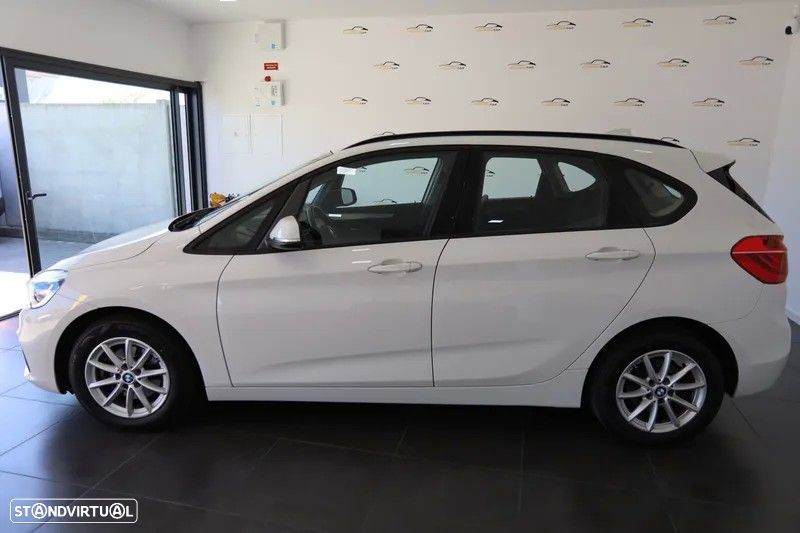 BMW 216 Active Tourer d Aut. Luxury Line - 3