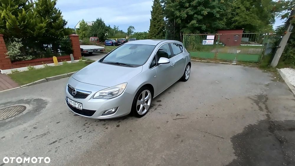 Opel Astra - 2