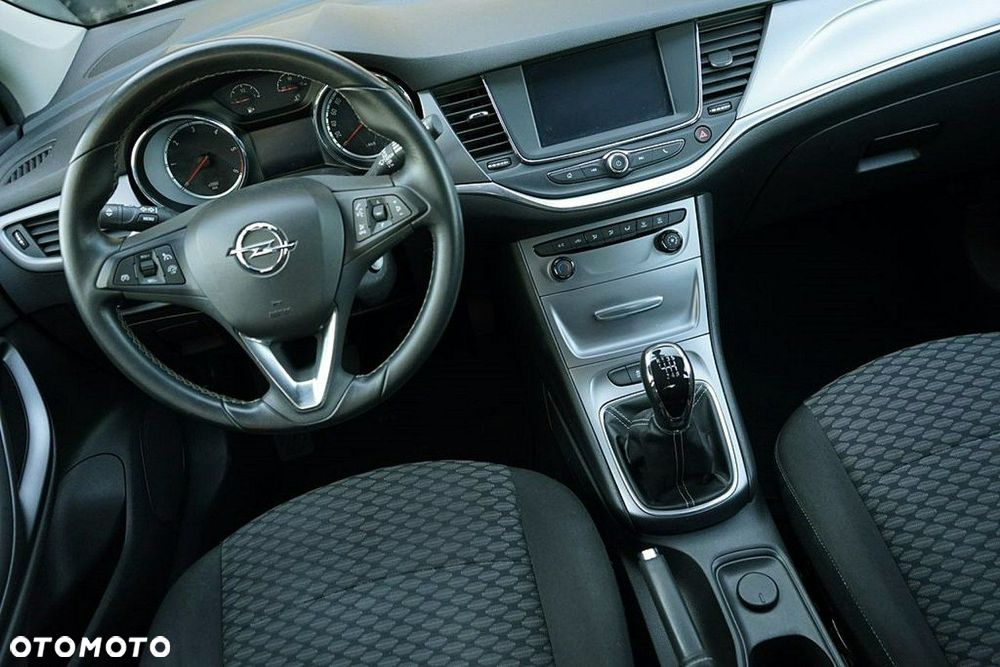 Opel Astra - 21
