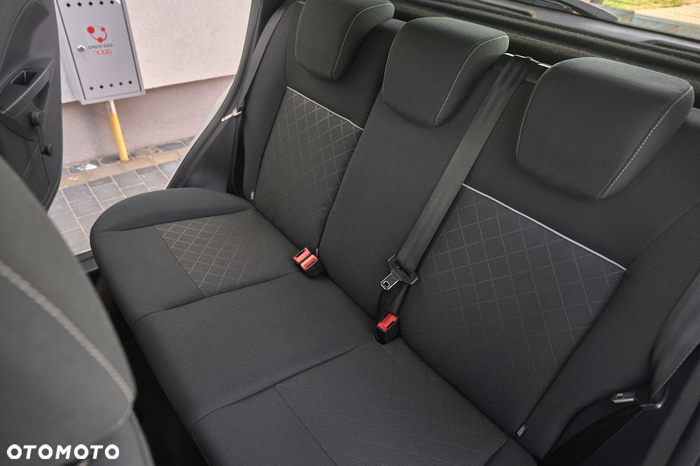 Ford Fiesta 1.25 Titanium - 25