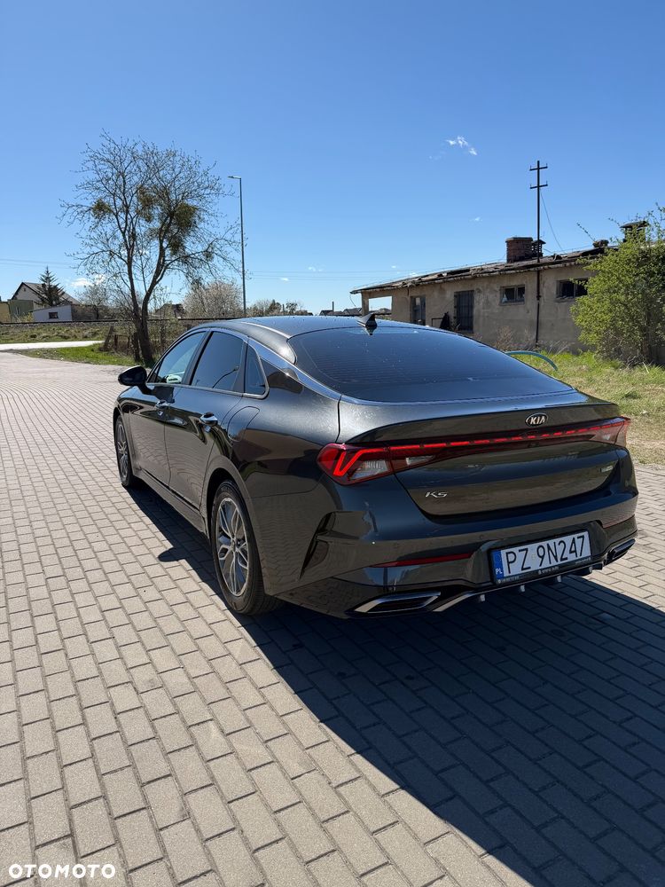 Kia K5 - 9