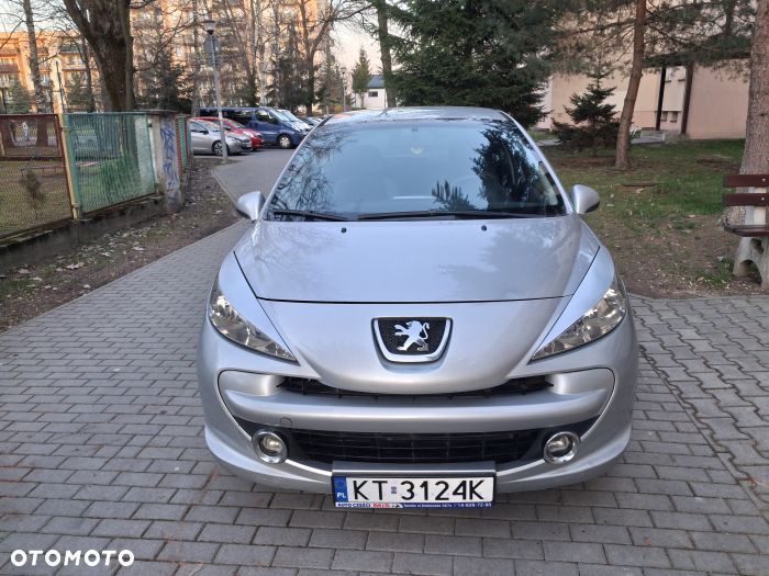 Peugeot 207 1.4 16V Trendy - 8