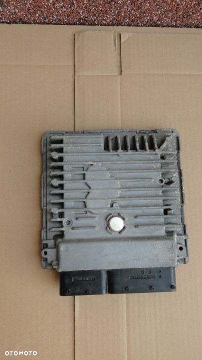 VW POLO V 6R KOMPUTER STEROWNIK SILNIKA 1.6TDI 09-17r - 1