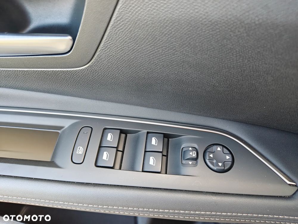 Peugeot 3008 BlueHDi 130 Stop & Start Allure Business-Paket - 16