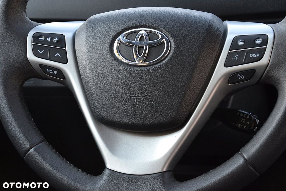 Toyota Verso 2.0 D-4D Executive - 20