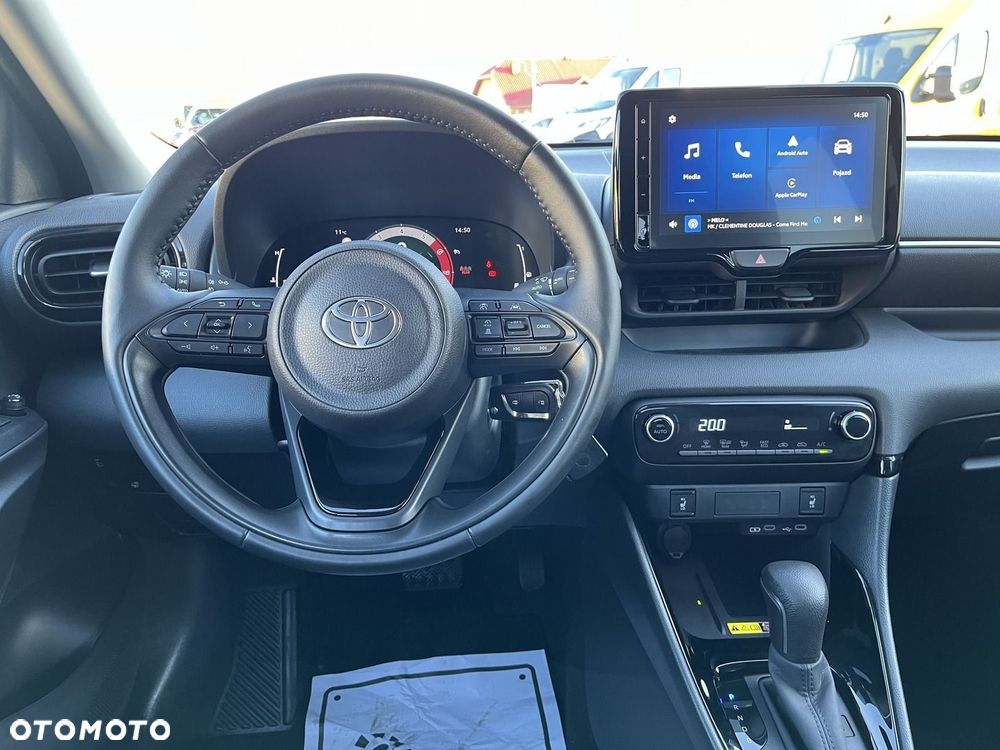 Toyota Yaris Hybrid 1.5 Style - 11