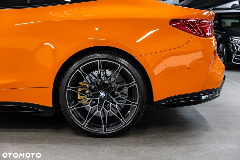 BMW M4 Competition M xDrive - 12