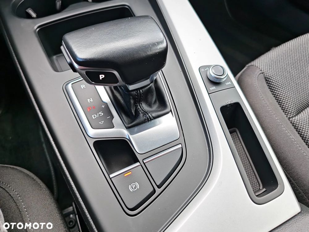 Audi A4 Avant - 19