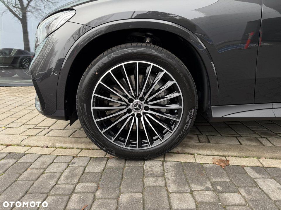 Mercedes-Benz GLC - 15